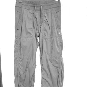 Lululemon Unlined Studio Pant size 6